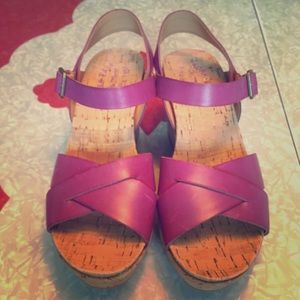 Kork-Ease sz8 Purple Wedge Sandals
